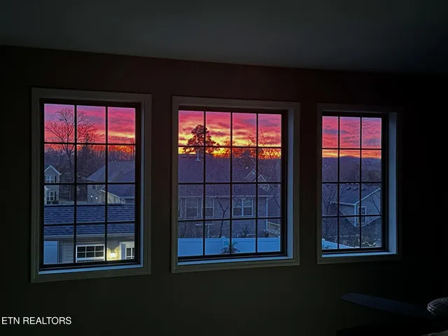 $749,500 | 807 Brookwood Lane, Maryville, TN 37801