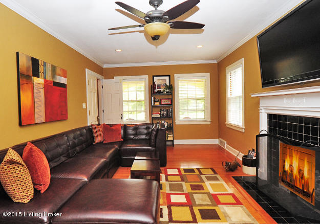 3035 Lexington Road Louisville, KY 40206 - Photo 20 of 47 Hardwood floors