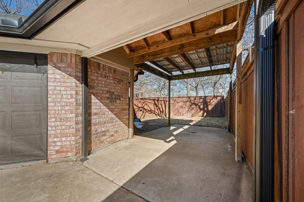 905 Evandale Road Burleson, TX 76028 - Photo 40 of 40 a view of entryway