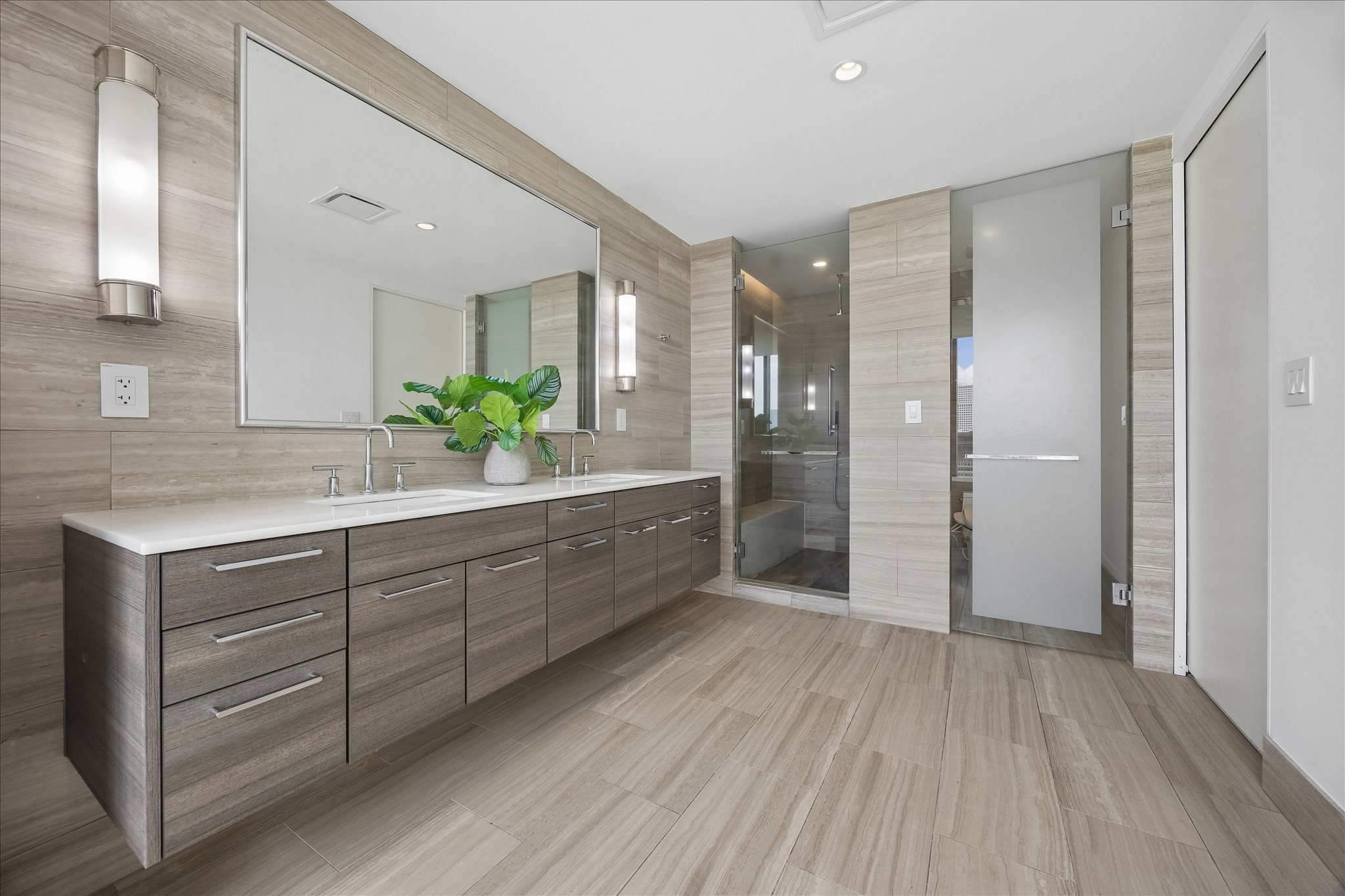 3433 Westheimer Road, Unit 702 Houston, TX 77027 - Photo 22 of 48