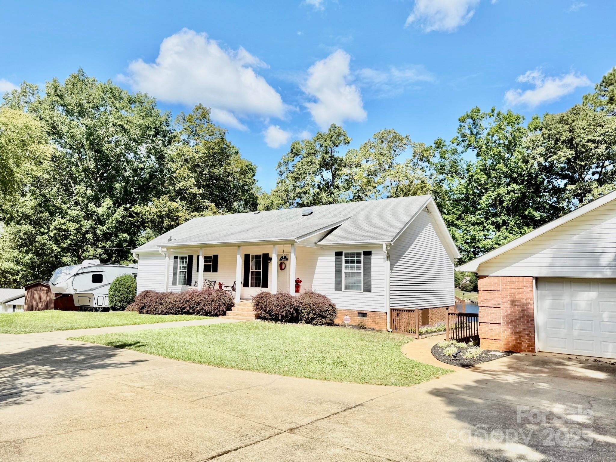 1886 Lake Road Ridgeway, SC 29130 - Photo 34 of 43 Gallery Image 34