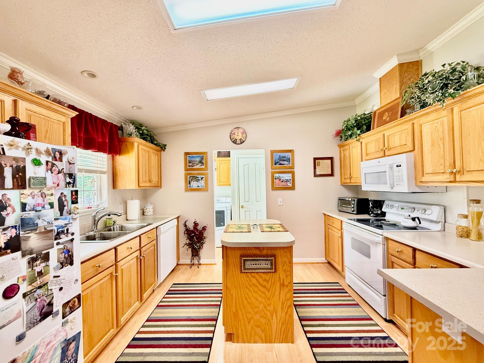 1886 Lake Road Ridgeway, SC 29130 - Photo 9 of 43 Gallery Image 9