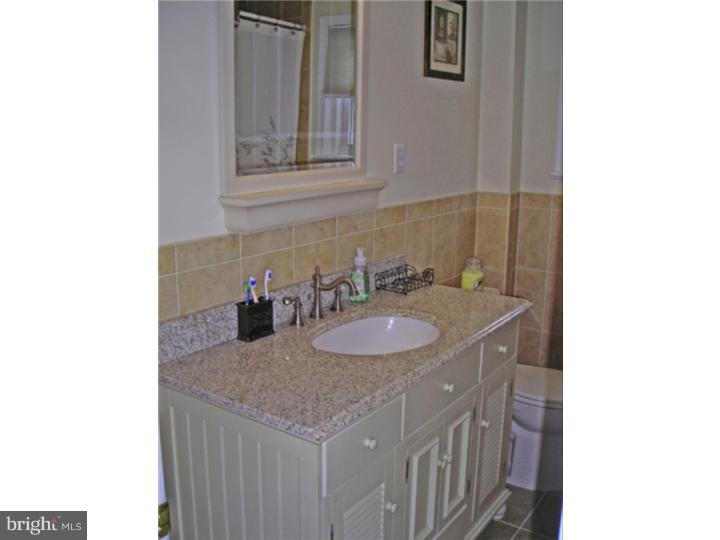 2062 Fortune Road Glenside, PA 19038 - Photo 14 of 25 Bathroom