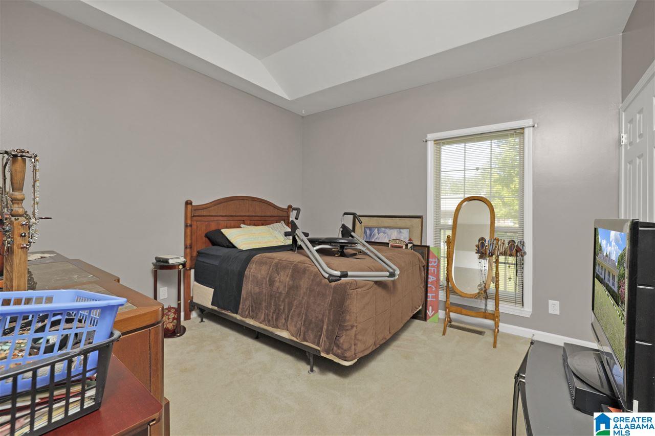 6622 Red Leaf Lane Bessemer, AL 35023 - Photo 11 of 32
