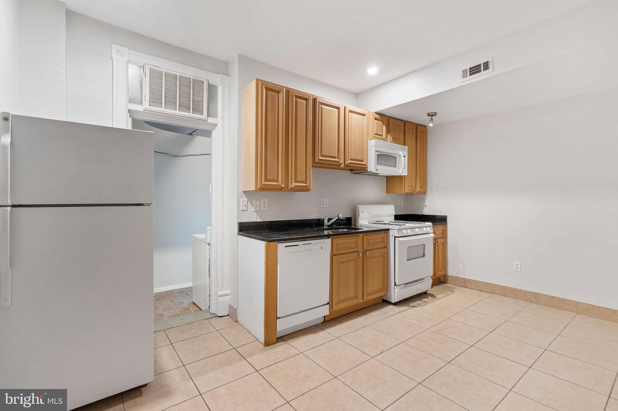 1221 D Street Northeast Washington, DC 20002 - Photo 27 of 31