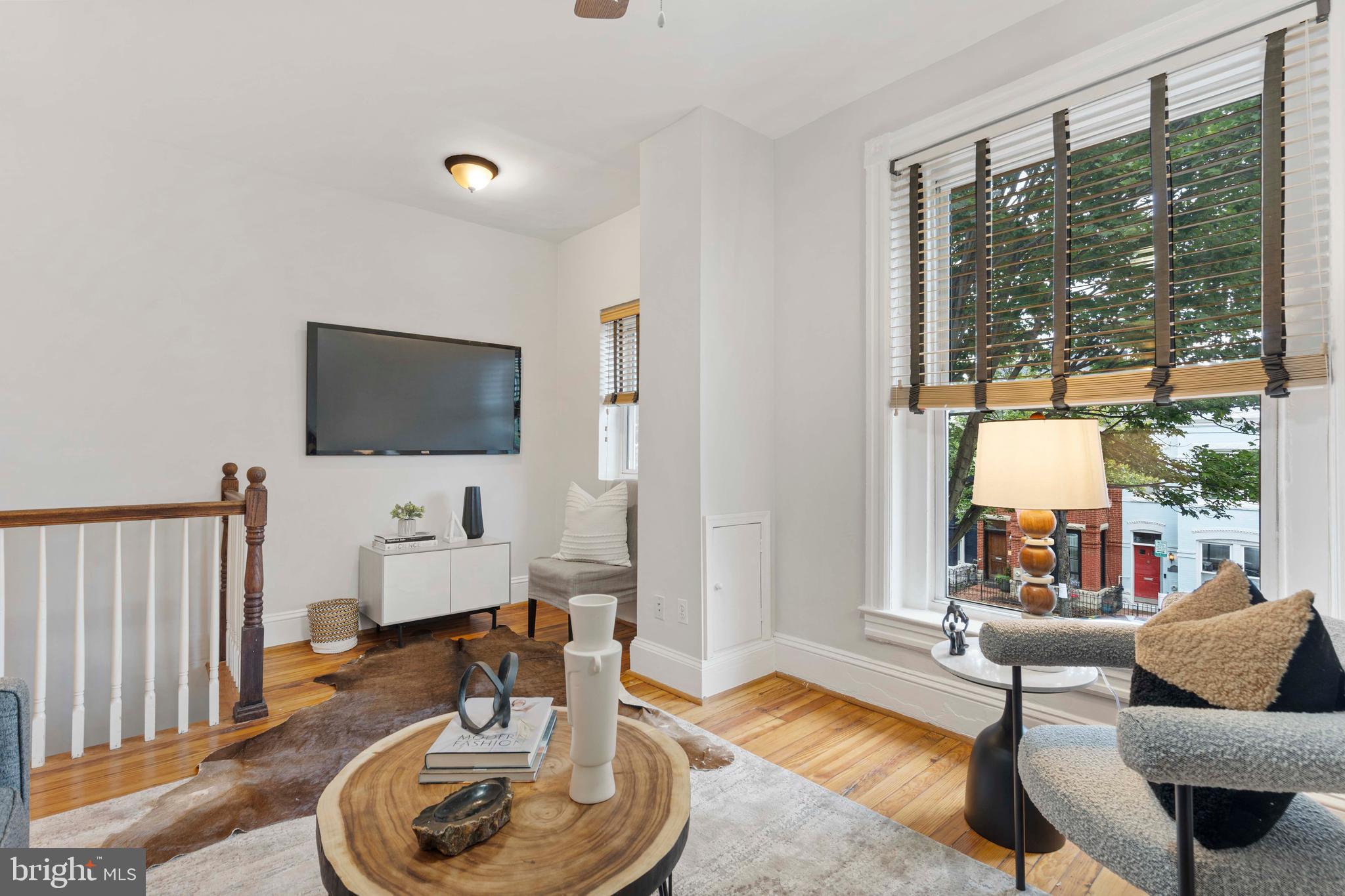 1221 D Street Northeast Washington, DC 20002 - Photo 6 of 31