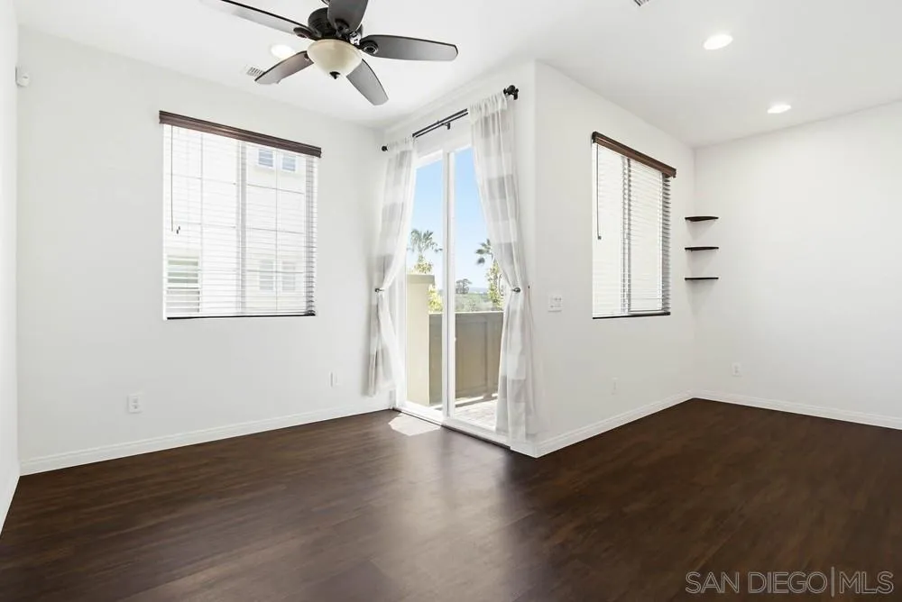 5069 Cascade Way, Unit 101 Oceanside, CA 92057 - Photo 12 of 48