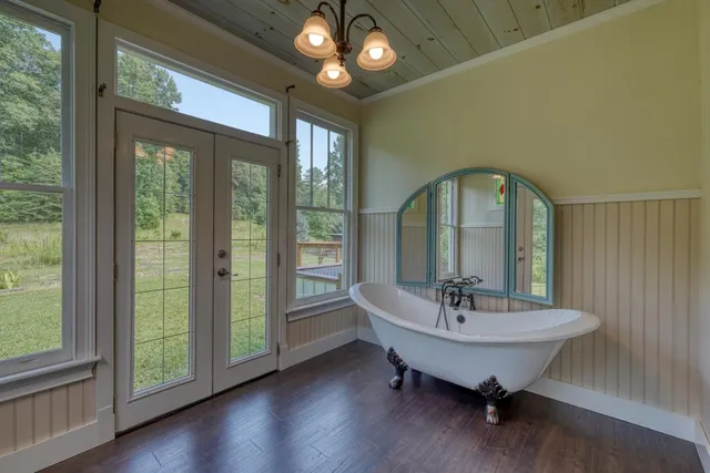 $2,750 | 2482 Old Highway 64 West, Hayesville, NC 28904