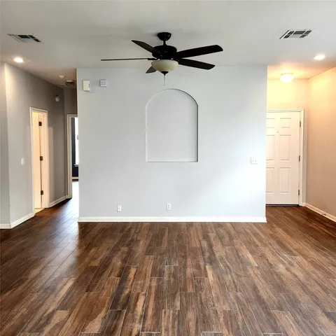 $1,900 | 107 Holmstrom Street, Hutto, TX 78634