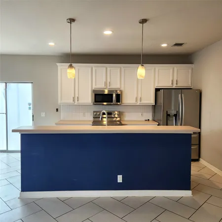 $1,750 | 107 Holmstrom Street, Hutto, TX 78634