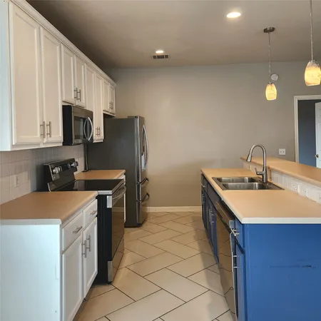 $1,750 | 107 Holmstrom Street, Hutto, TX 78634