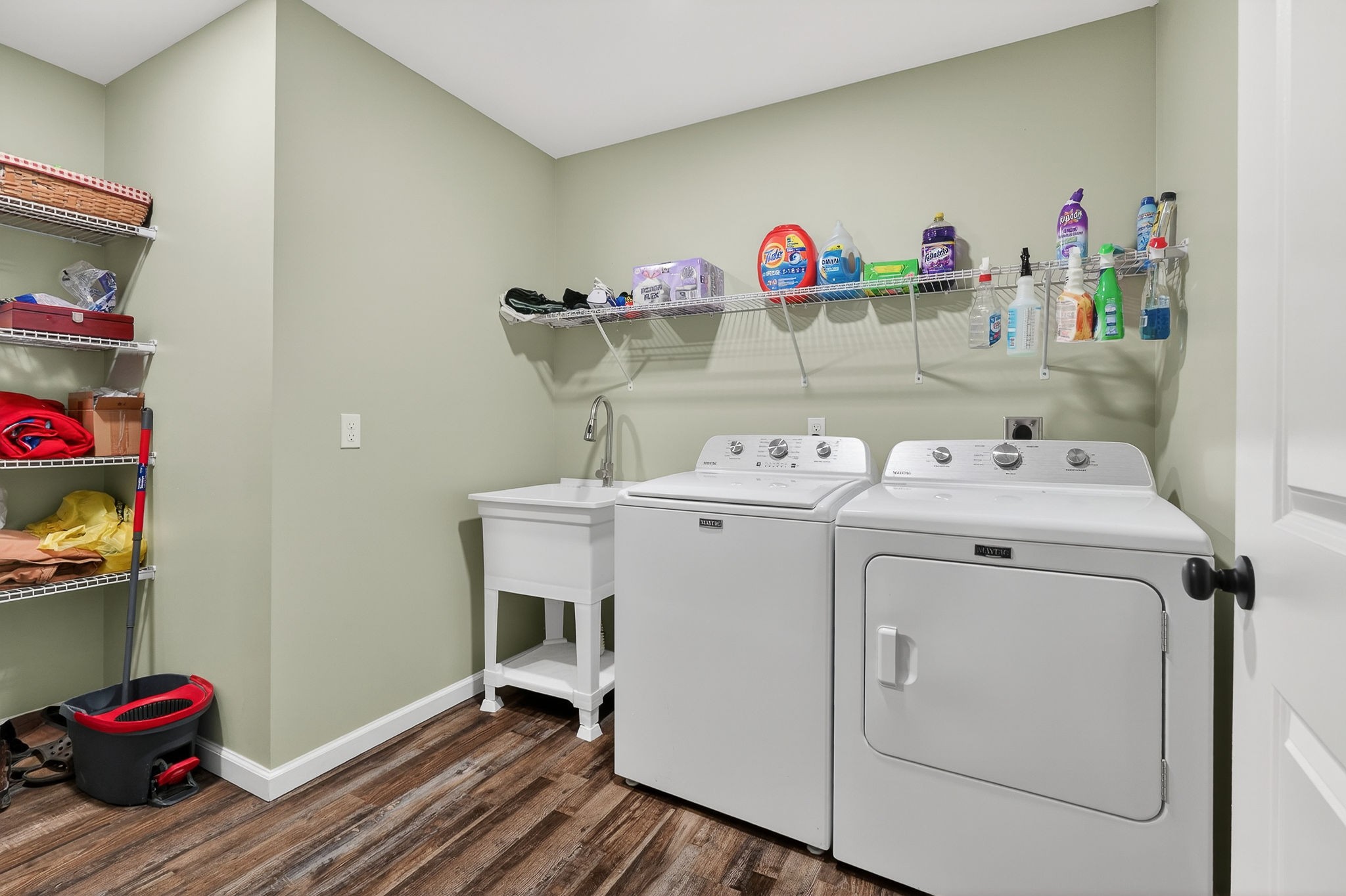 2110 Windle Community Road Cookeville, TN 38506 - Photo 27 of 35 a utility room with dryer and washer