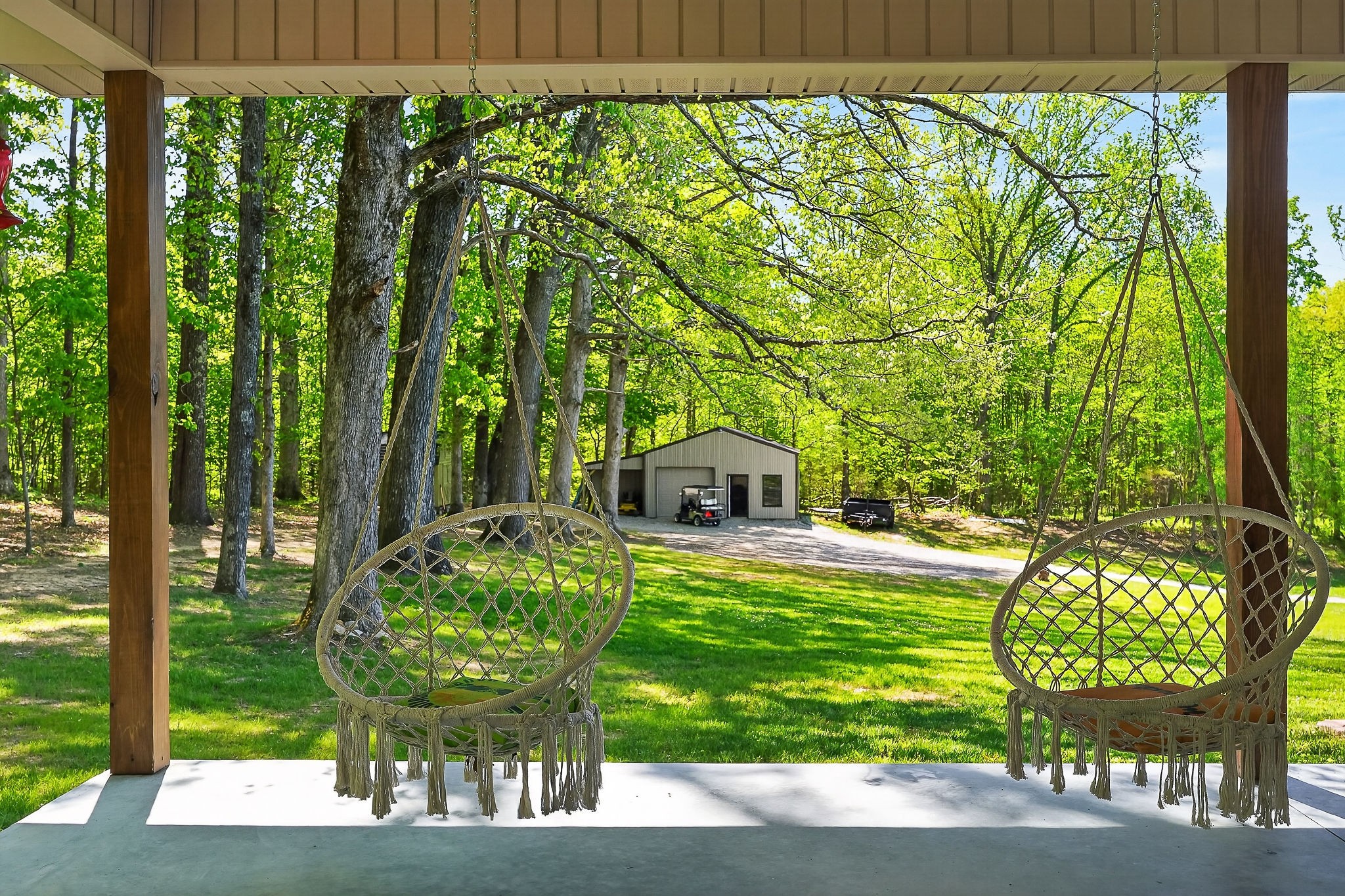 2110 Windle Community Road Cookeville, TN 38506 - Photo 30 of 35 a view of a backyard with sitting area
