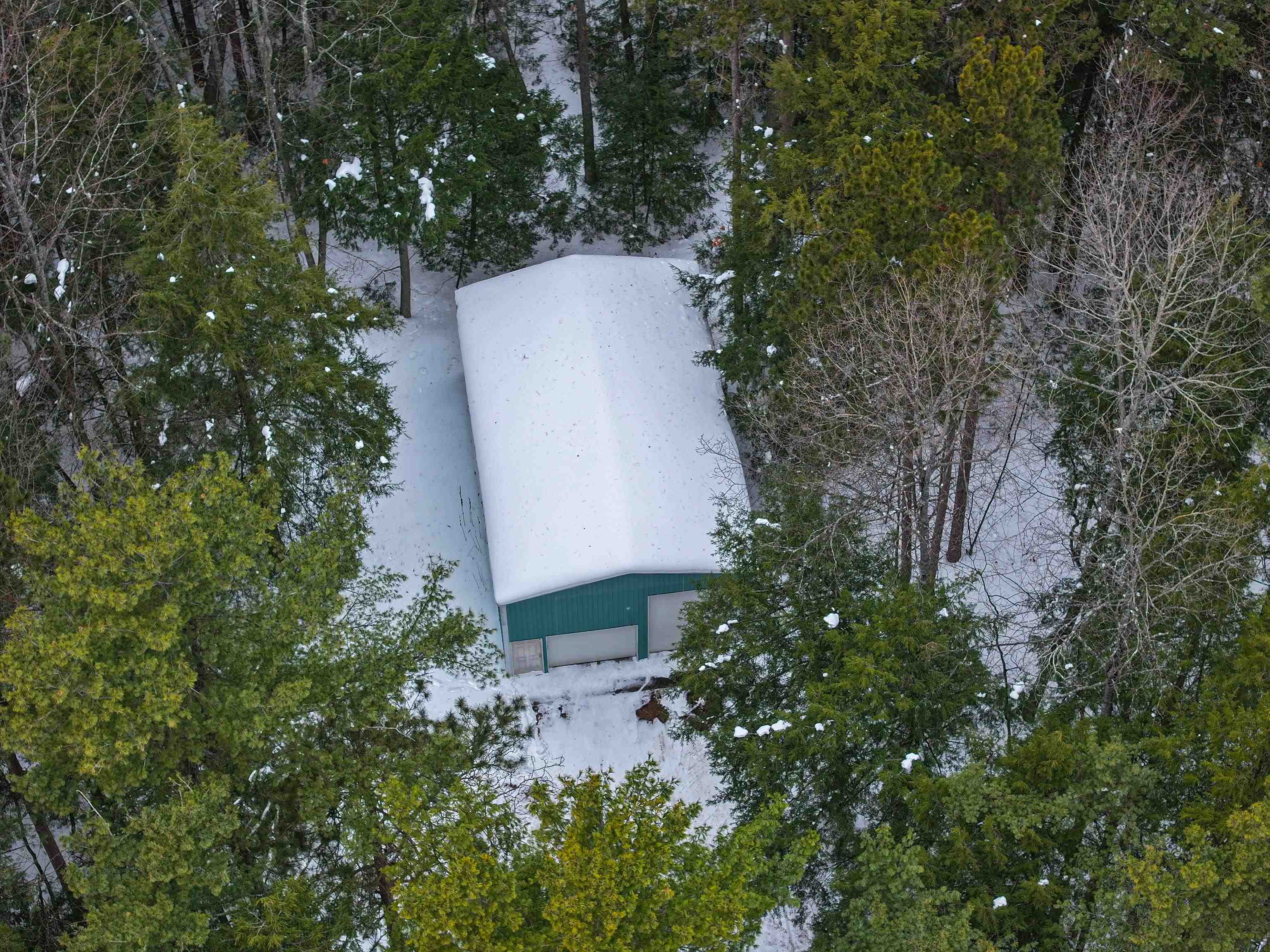 14607 Pyatt Road Traverse City, MI 49686 - Photo 8 of 20