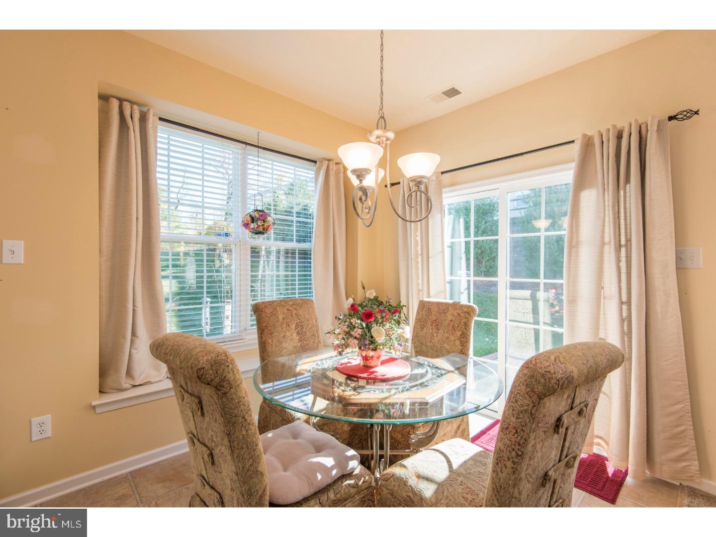 225 Stoyer Road Coatesville, PA 19320 - Photo 10 of 25 Breakfast Room