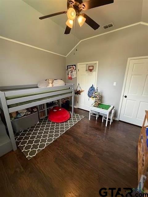 3207 McDonald Road Tyler, TX 75701 - Photo 18 of 24 a living room with furniture and a table