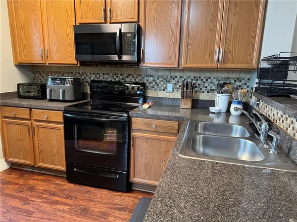 $2,300 | 1613 Bayrose Circle, East Point, GA 30344