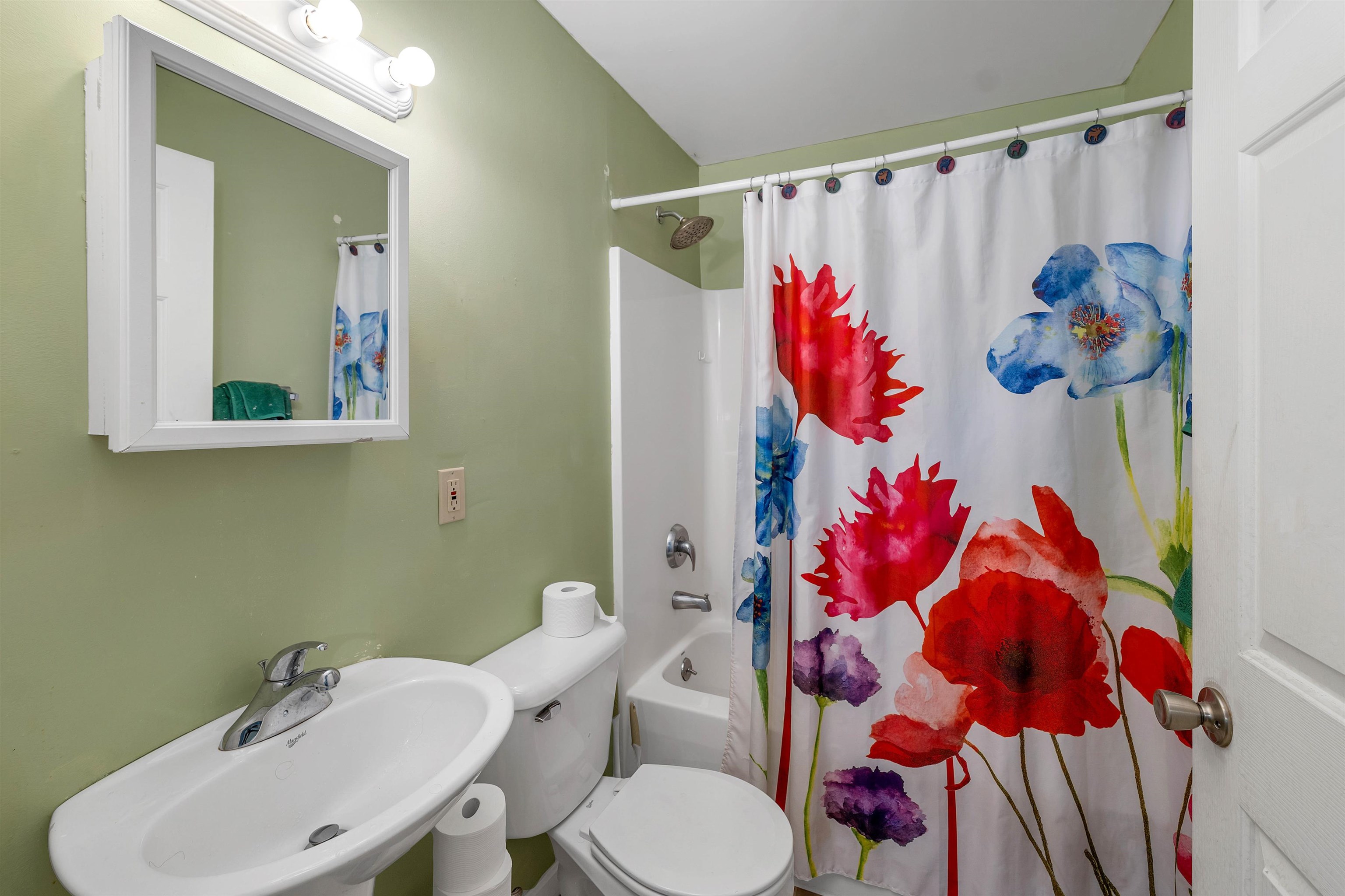 196 Ledge Hill Road Tuftonboro, NH 03816 - Photo 34 of 54 Gallery Image 34