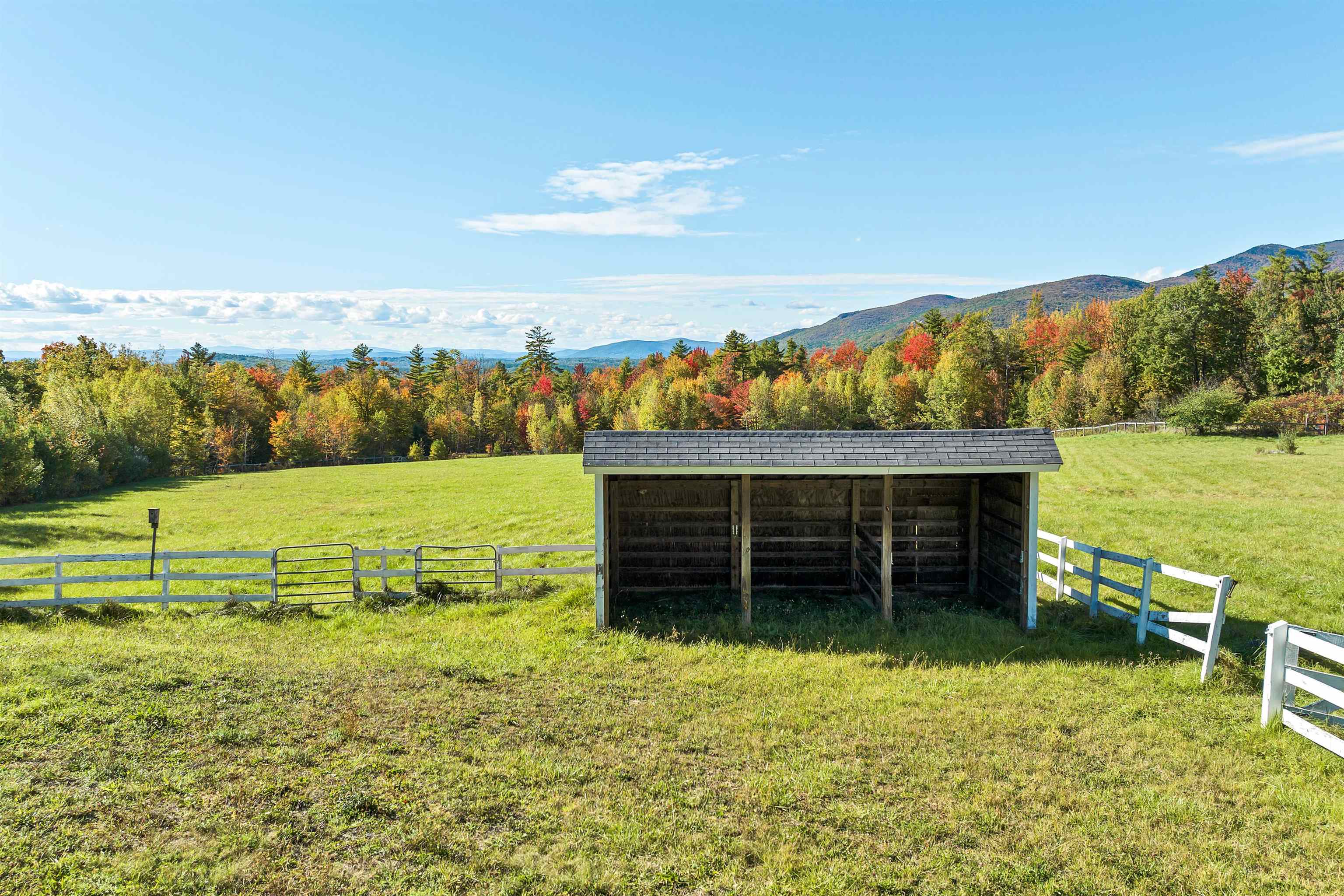 196 Ledge Hill Road Tuftonboro, NH 03816 - Photo 40 of 54 Gallery Image 40