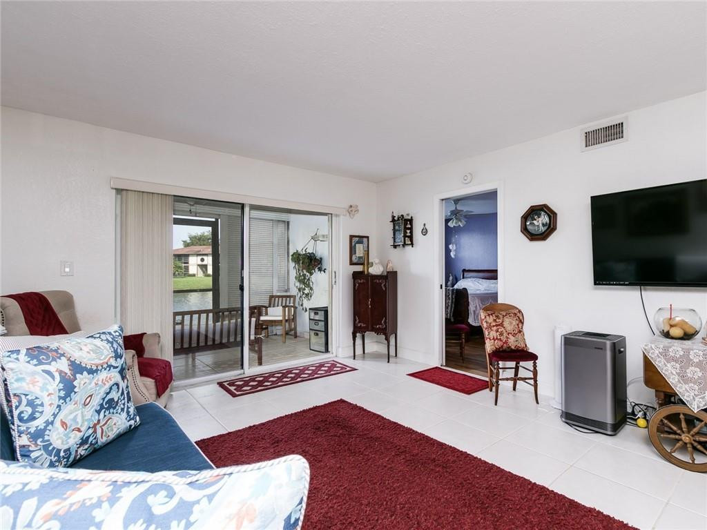 9569 West McNab Road, Unit 9569 Tamarac, FL 33321 - Photo 17 of 39 Photo 17
