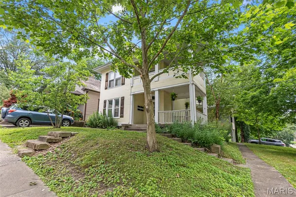 $280,000 | 325 North Lorimier Street, Cape Girardeau, MO 63701