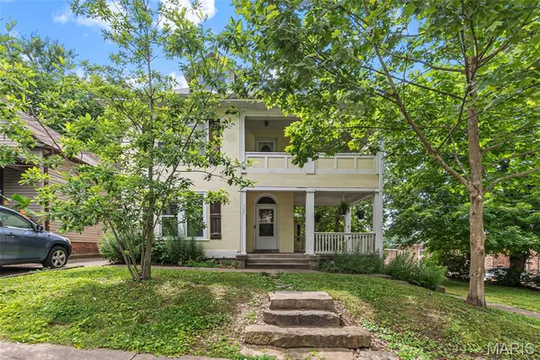 $280,000 | 325 North Lorimier Street, Cape Girardeau, MO 63701