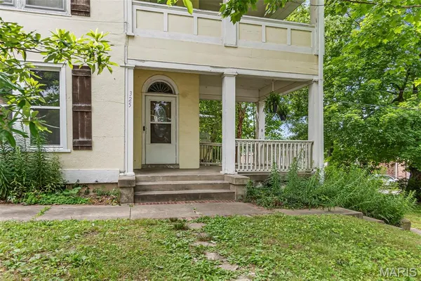 $280,000 | 325 North Lorimier Street, Cape Girardeau, MO 63701