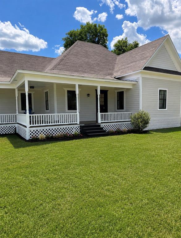 904 East Calhoun Rice, TX 75155 - Photo 2 of 13 Gallery Image 2