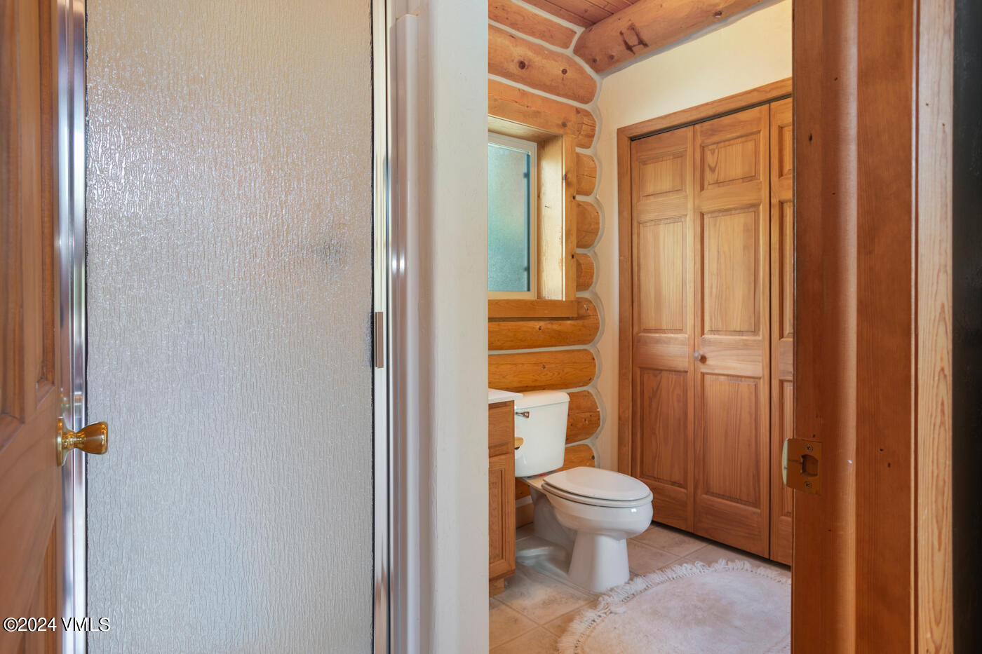 150 County Road Gypsum, CO 81637 - Photo 33 of 43 Main Floor Bathroom