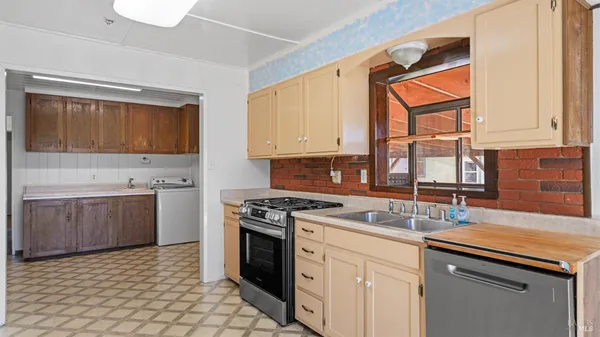 $475,000 | 324 Hamilton Drive, Fairfield, CA 94533