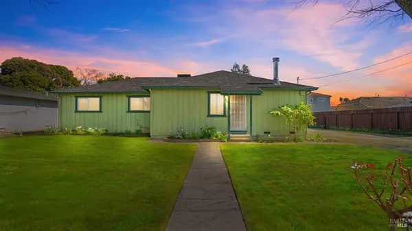 $475,000 | 324 Hamilton Drive, Fairfield, CA 94533