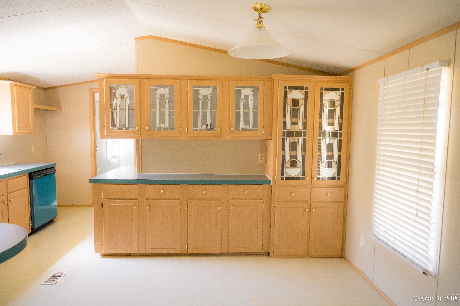 24106 Farm To Market 362 Waller, TX 77484 - Photo 20 of 41 a living room with a large window