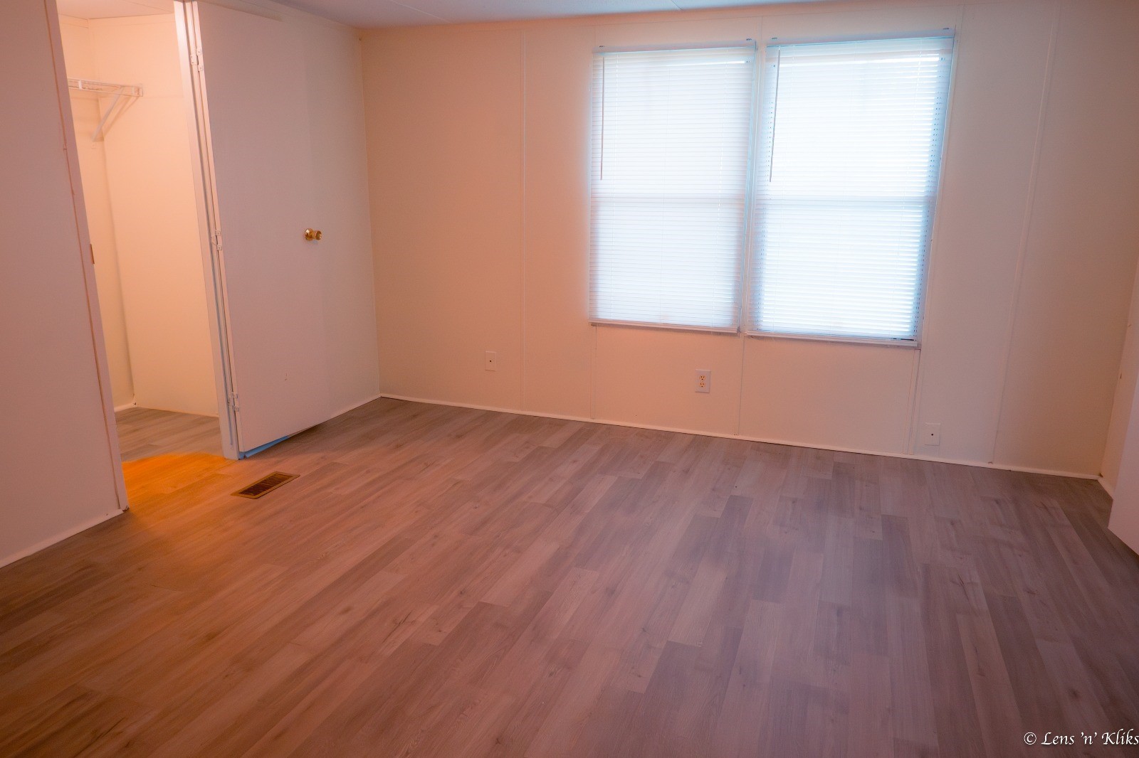 24106 Farm To Market 362 Waller, TX 77484 - Photo 32 of 41 an empty room with wooden floor and windows