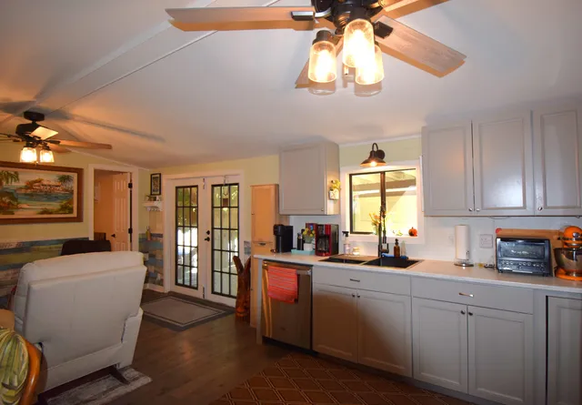 $375,000 | 6800 Maloney Avenue, Unit 12, Stock Island, FL 33040