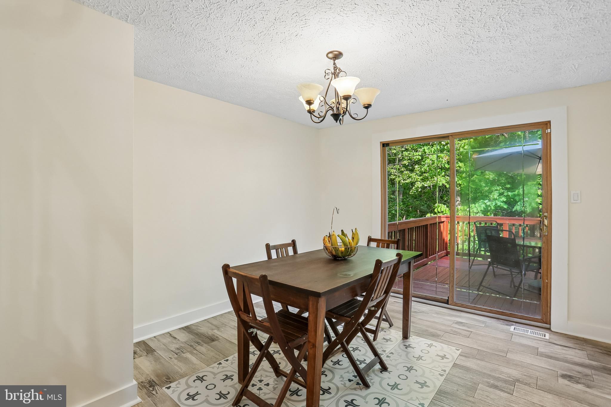10508 Apple Ridge Road Gaithersburg, MD 20886 - Photo 12 of 27