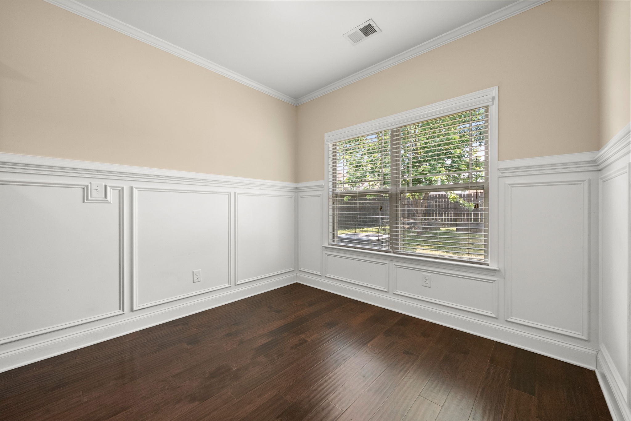 2336 Pea Ridge Road Clarksville, TN 37040 - Photo 3 of 17 an empty room with wooden floor and windows