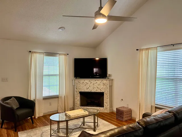 $233,999 | 2924 Cross Creek Court, Tallahassee, FL 32301