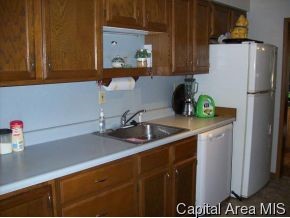 2626 South 10th Street Springfield, IL 62703 - Photo 3 of 6