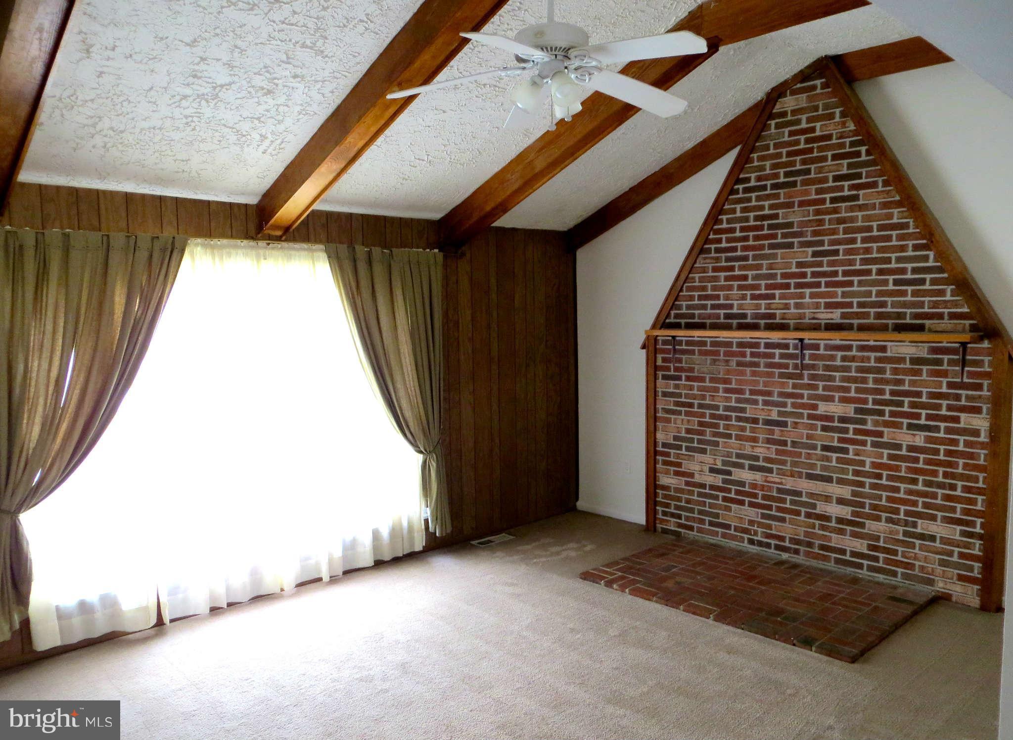 1942 Harewood Road Edgewood, MD 21040 - Photo 7 of 11 a view of a balcony