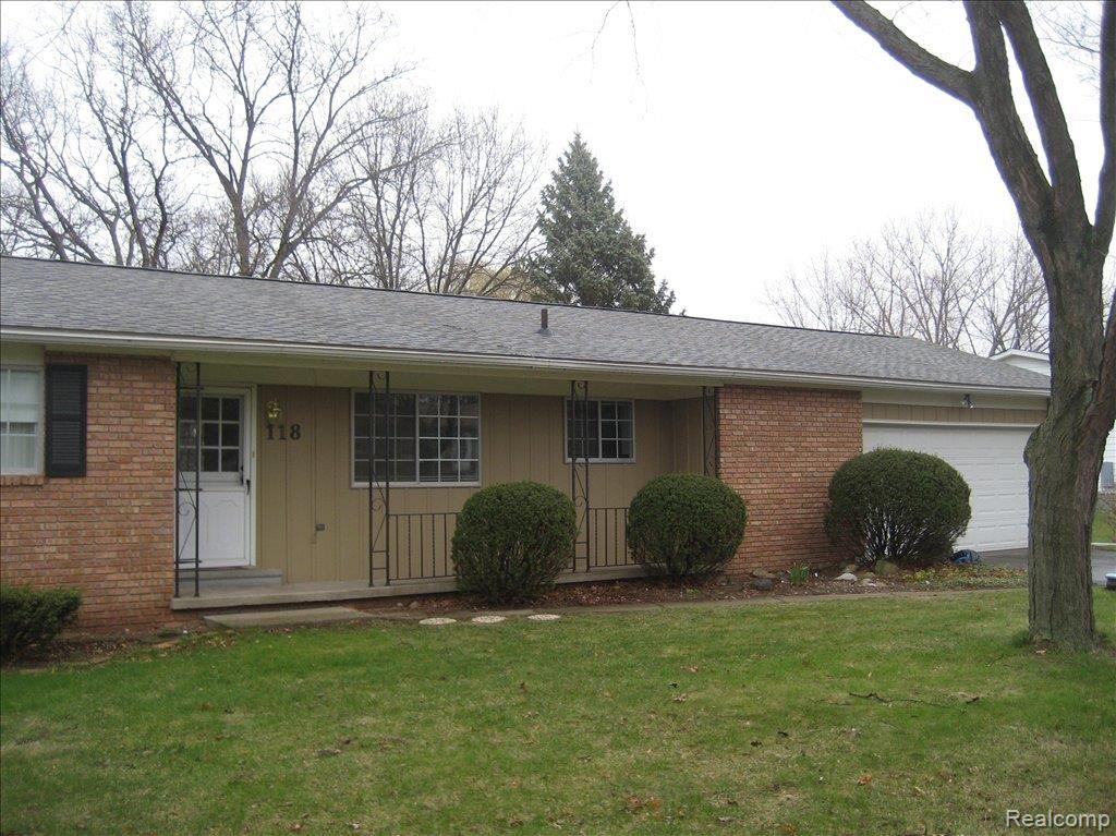 118 Ravine Place Howell, MI 48843 - Photo 1 of 5 Front 118 Ravine Pl