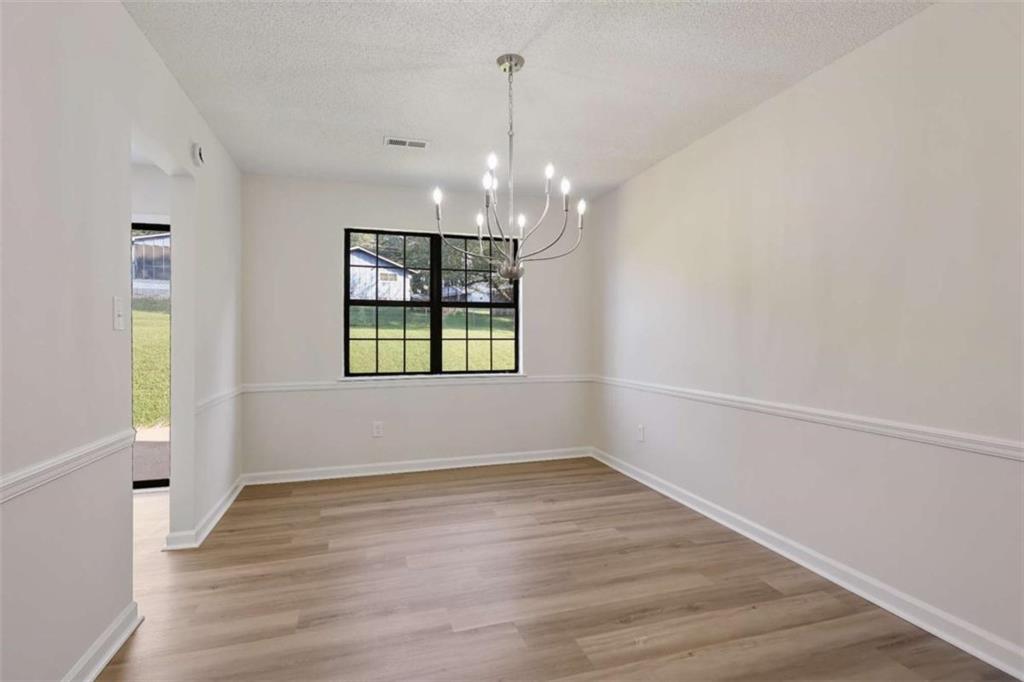 4068 Hunt Way Rex, GA 30273 - Photo 6 of 22 Gallery Image 6