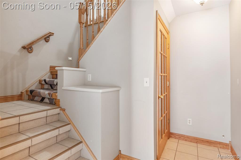 700 Tennyson Rochester Hills, MI 48307 - Photo 5 of 32