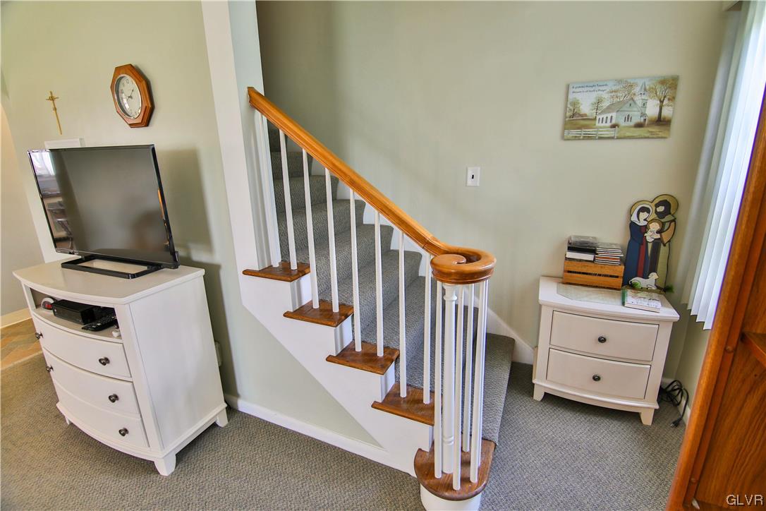 3118 Cherryville Road Northampton, PA 18067 - Photo 11 of 23 Beautiful banister to the upstairs