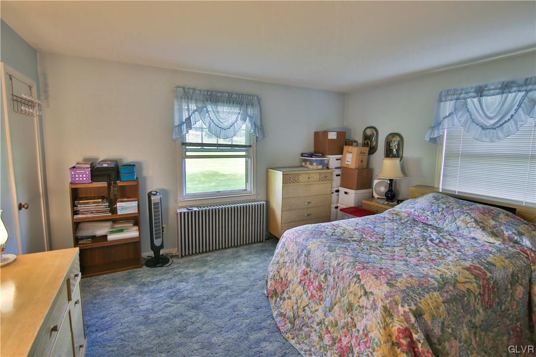 3118 Cherryville Road Northampton, PA 18067 - Photo 8 of 23 Largest of the 1st floor bedrooms - hardwood under