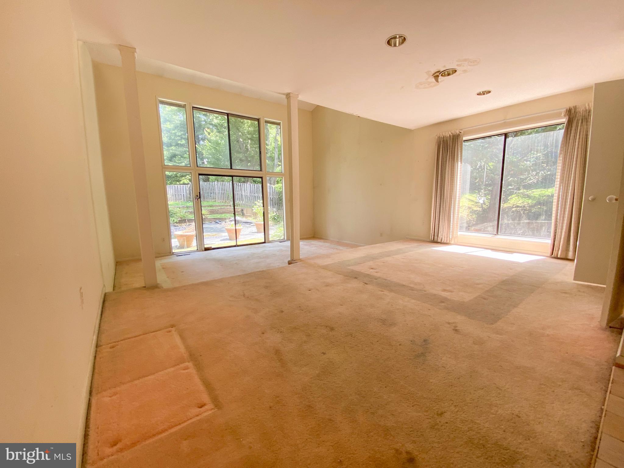 11125 Korman Drive Potomac, MD 20854 - Photo 5 of 19