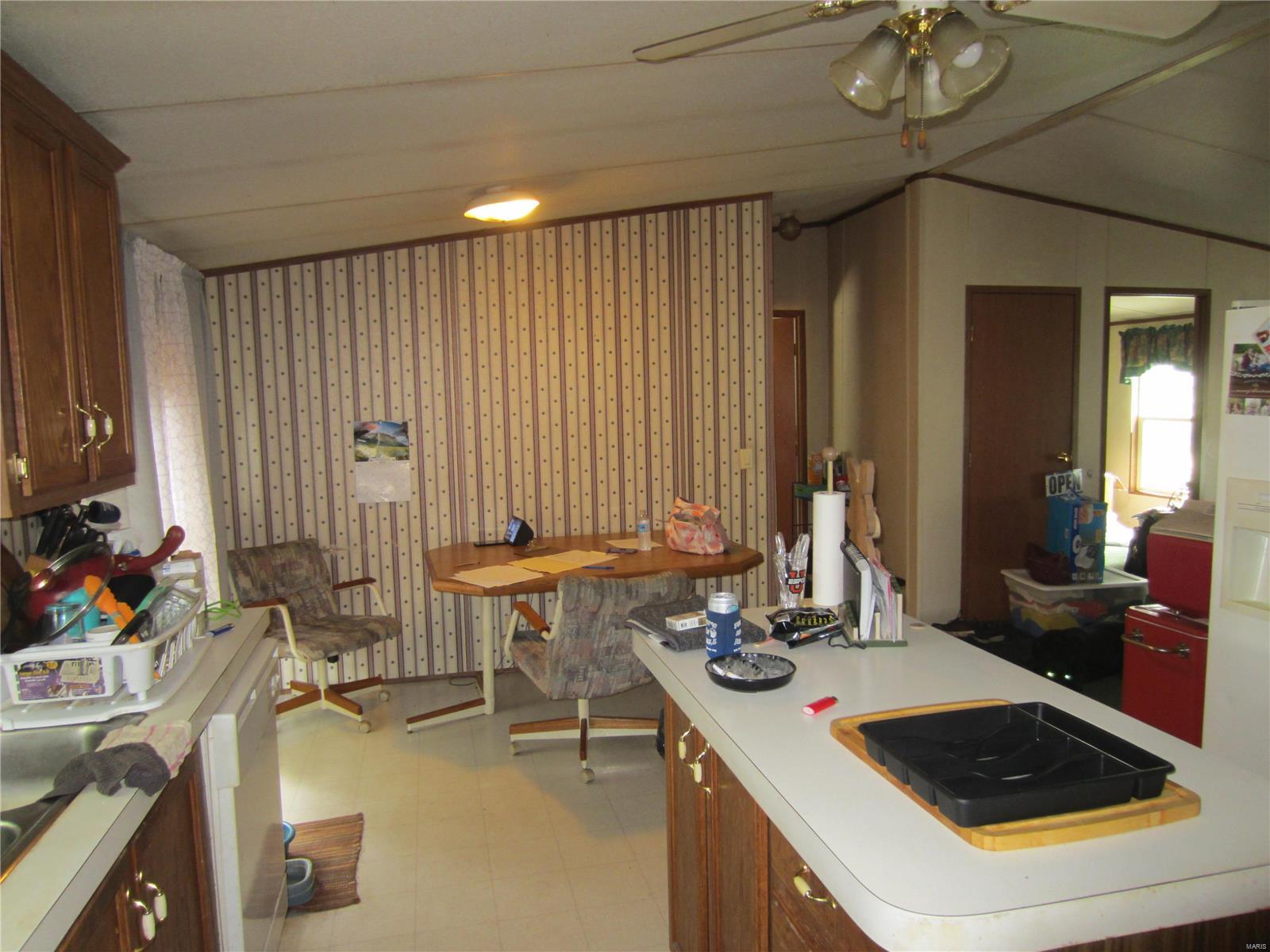 20472 Croxford Road Grafton, IL 62037 - Photo 15 of 54