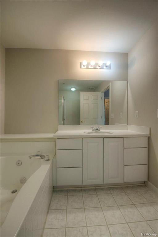 28126 Carlton Way Drive Novi, MI 48377 - Photo 29 of 43