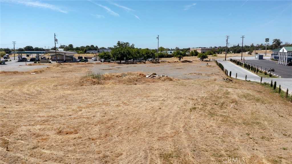 8 Sutter Street Red Bluff, CA 96080 - Photo 15 of 21 a view of a terrace view