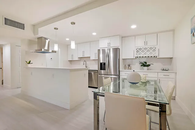 $570,000 | 2121 North Ocean Boulevard, Unit 806W, Boca Raton, FL 33431