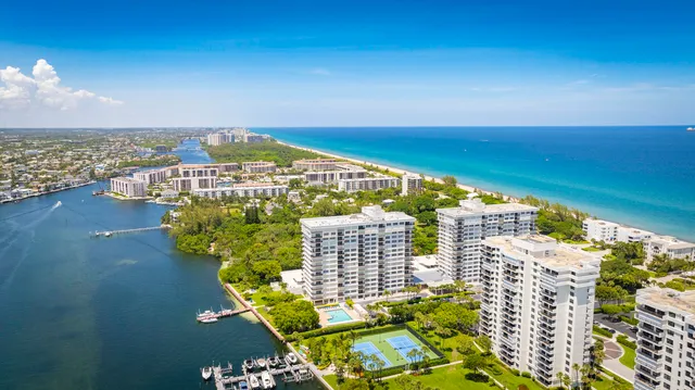 $570,000 | 2121 North Ocean Boulevard, Unit 806W, Boca Raton, FL 33431